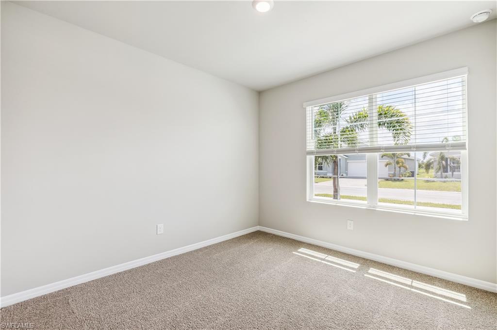 CORAL BAY - Residential