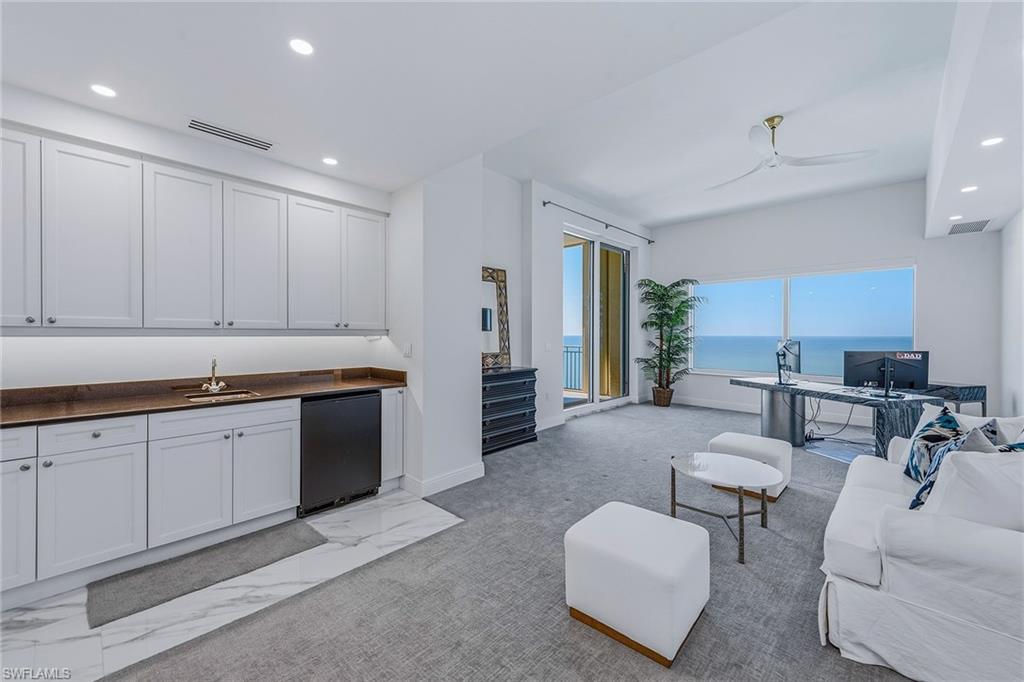 BELIZE - Residential