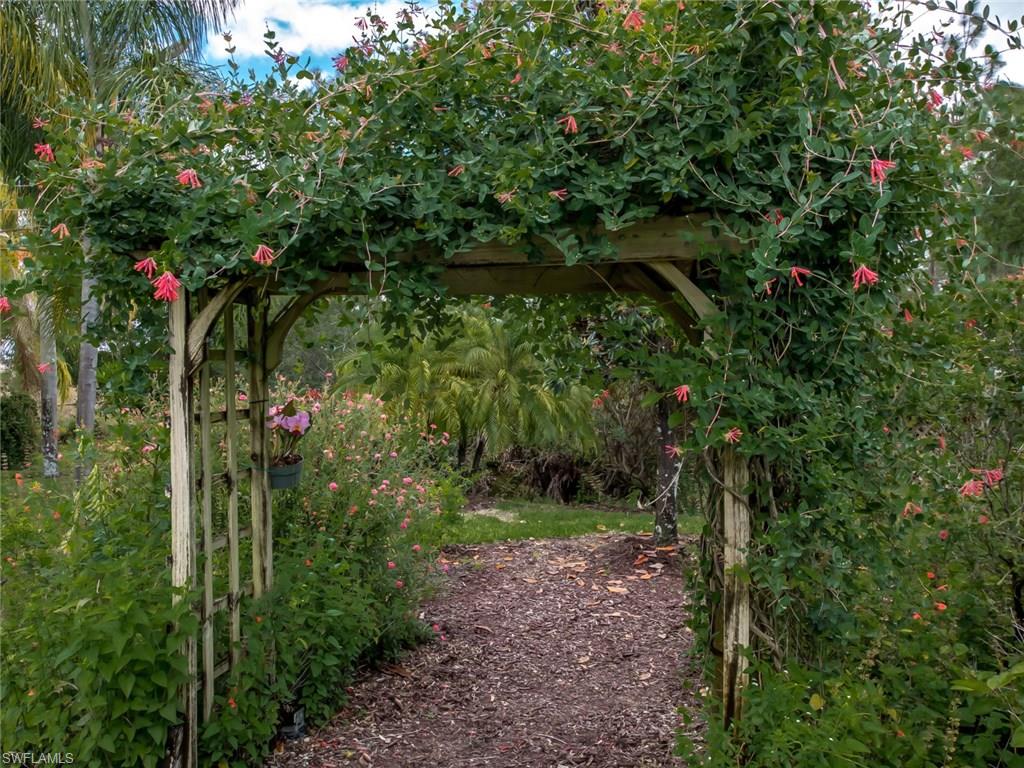 CASA DEL LAGO - Residential