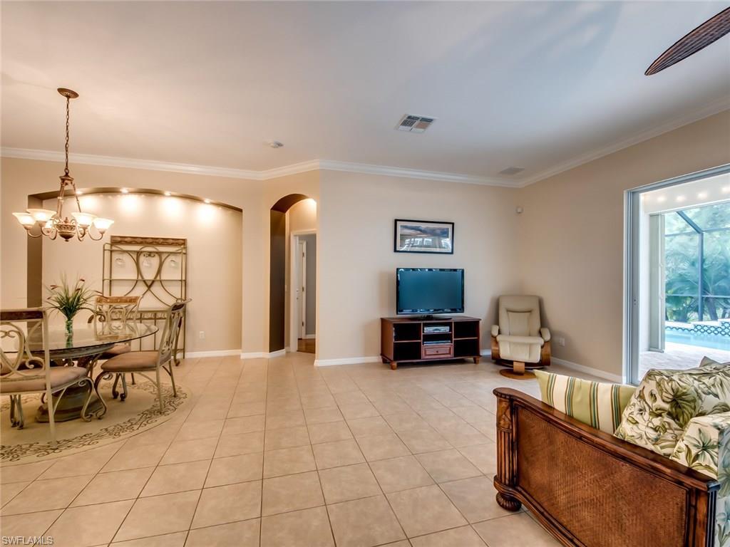 CASA DEL LAGO - Residential