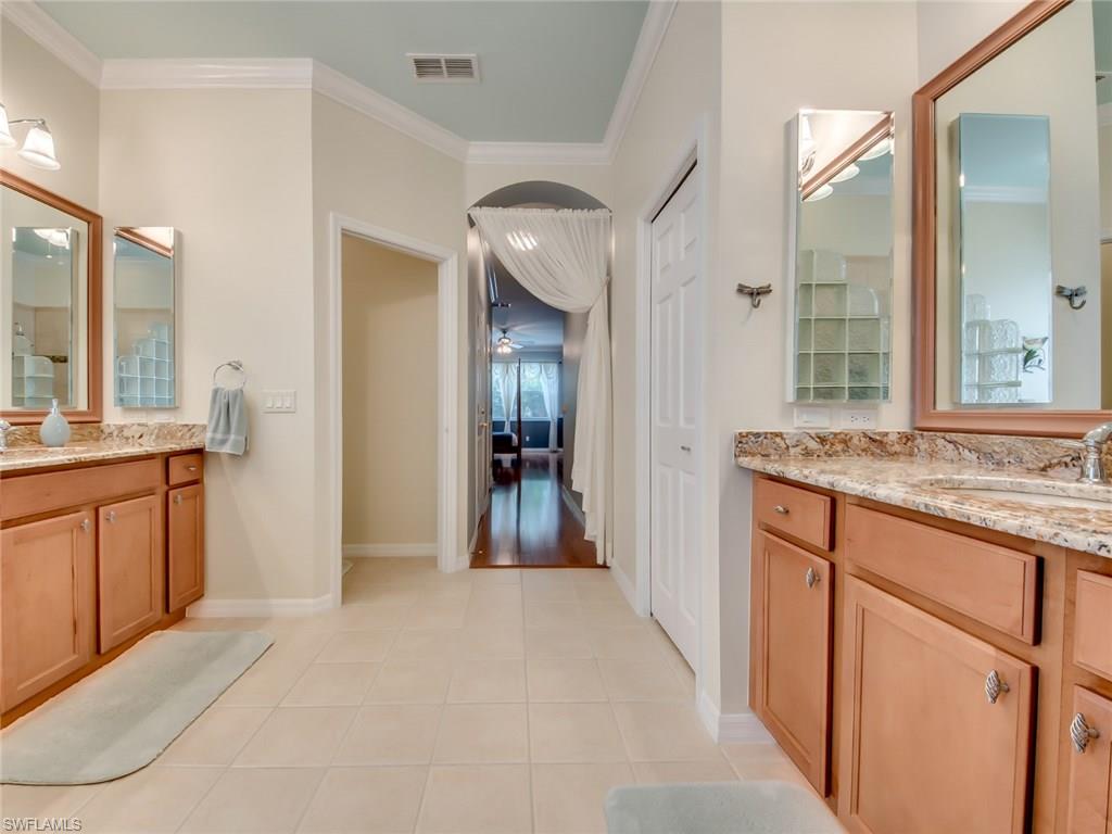 CASA DEL LAGO - Residential