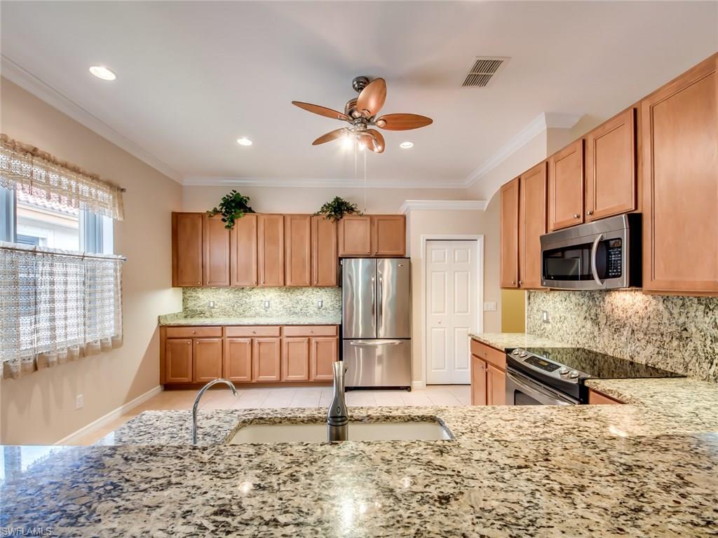 CASA DEL LAGO - Residential