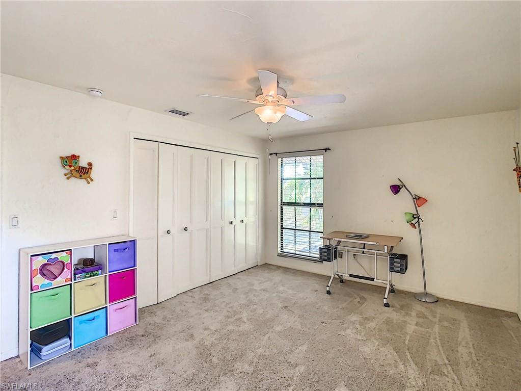 YACHT CLUB - Residential