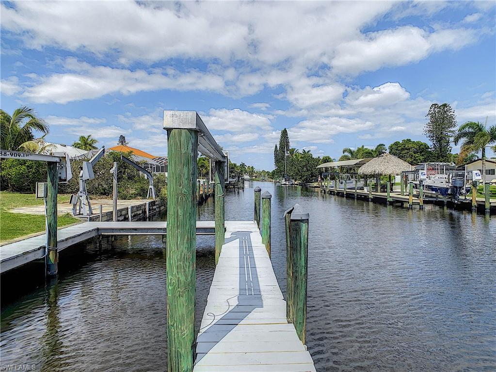 YACHT CLUB - Residential