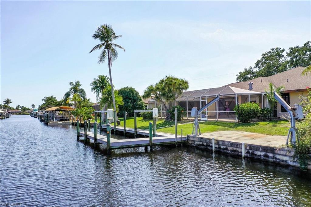 YACHT CLUB - Residential