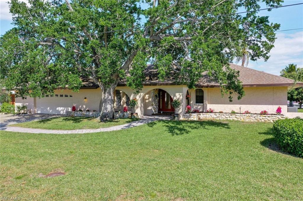 YACHT CLUB - Residential