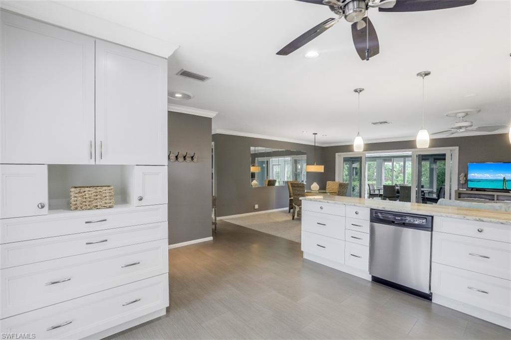 GLADES COUNTRY CLUB - Residential