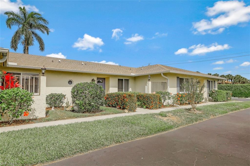 GLADES COUNTRY CLUB - Residential