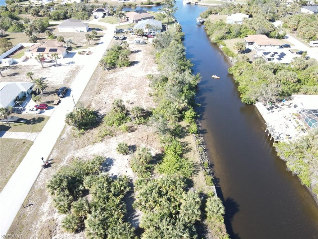 PORT CHARLOTTE - Land