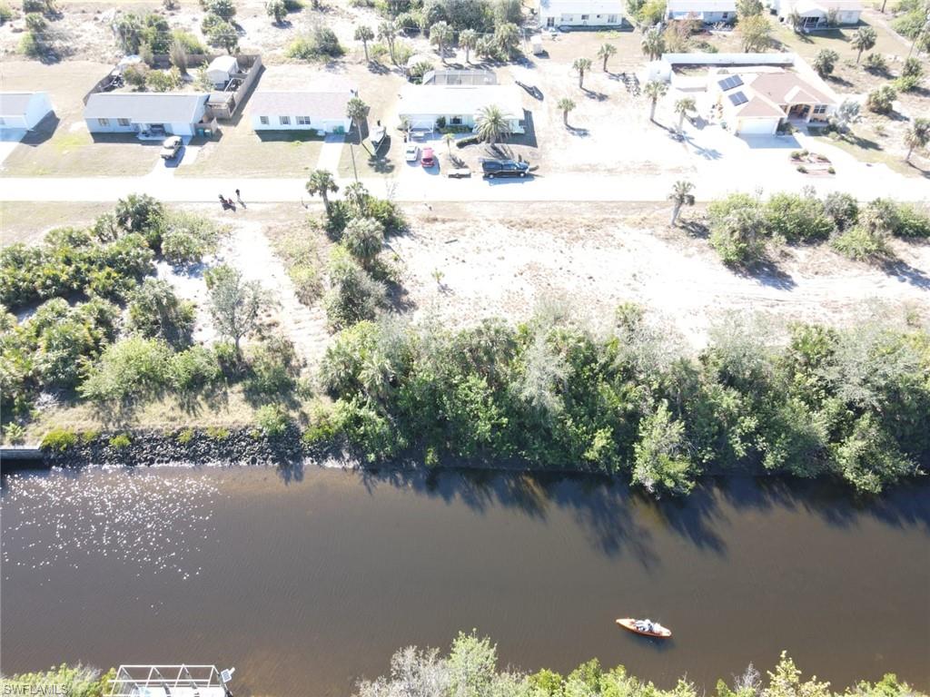 PORT CHARLOTTE - Land