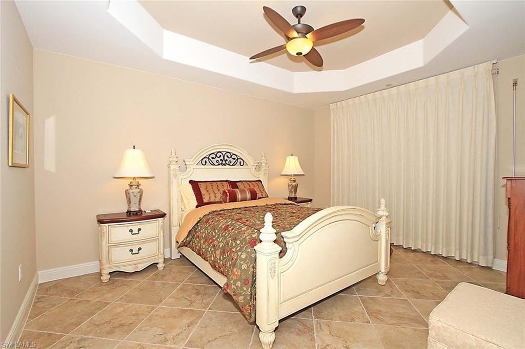 VISTA POINTE - Residential