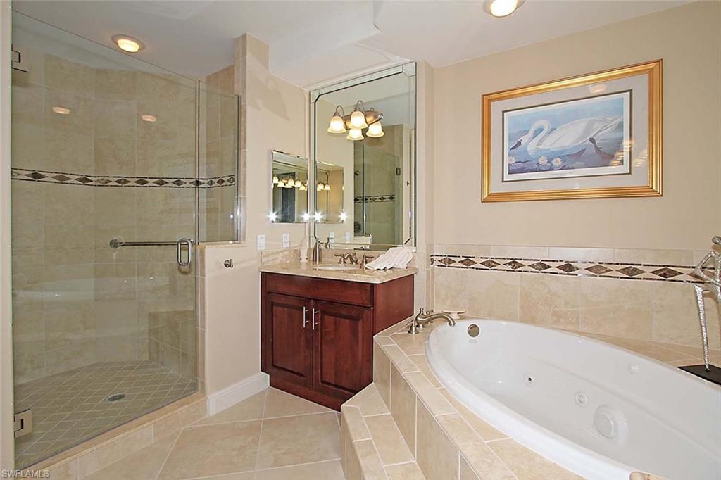 VISTA POINTE - Residential