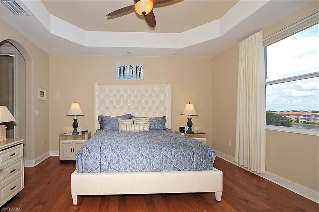 VISTA POINTE - Residential