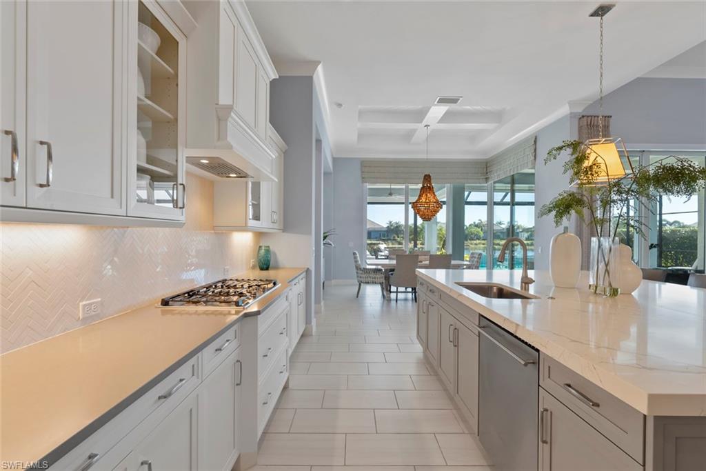 ISLES OF COLLIER PRESERVE - Residential