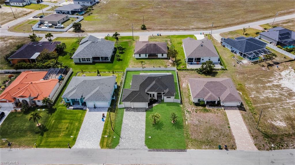 CAPE CORAL - Residential