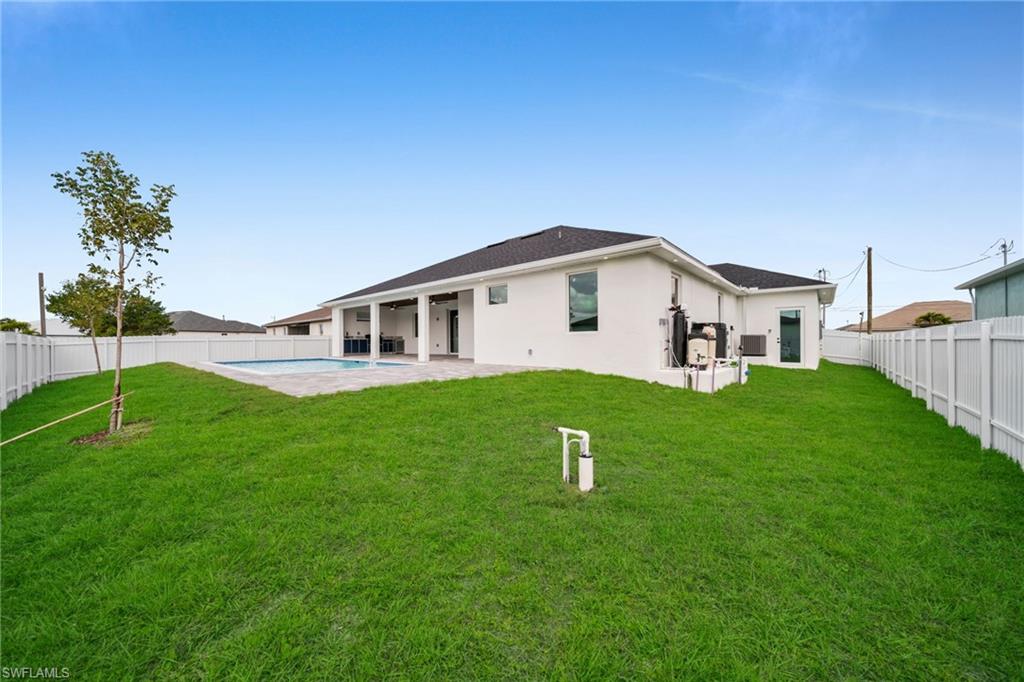 CAPE CORAL - Residential