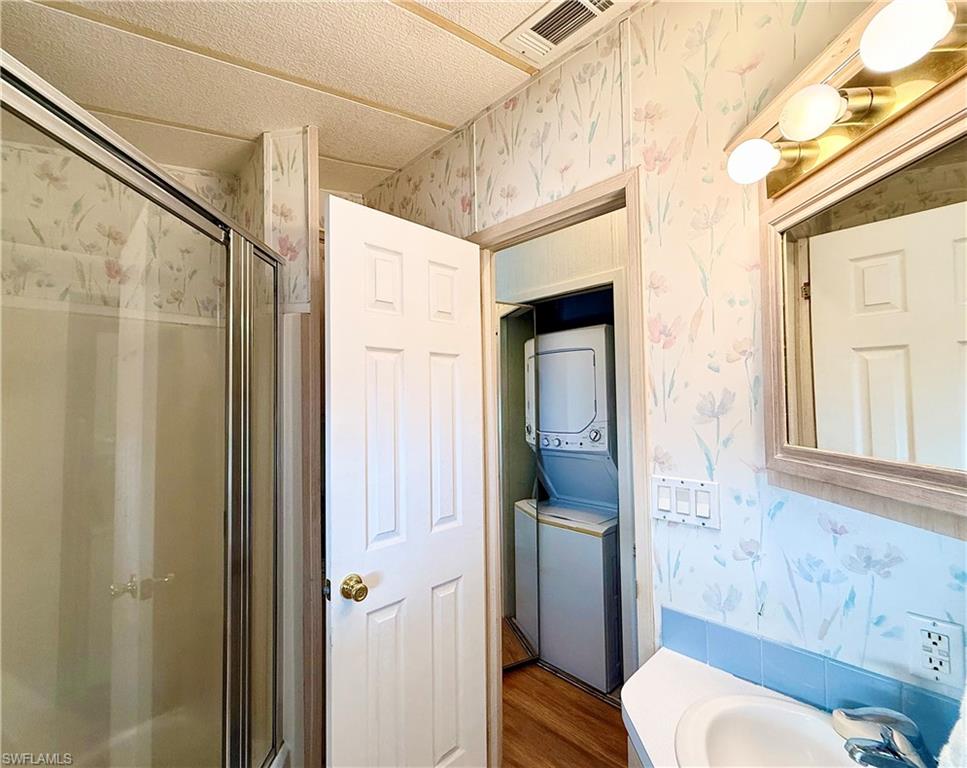 IMPERIAL WILDERNESS - Residential