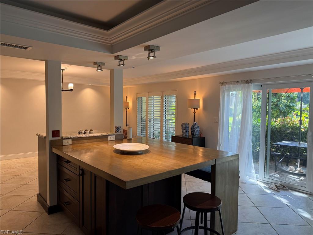 NAPLES BATH AND TENNIS CLUB - Residential Lease