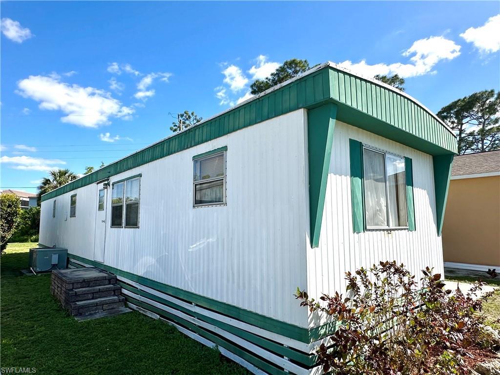 IMPERIAL HARBOR - Residential