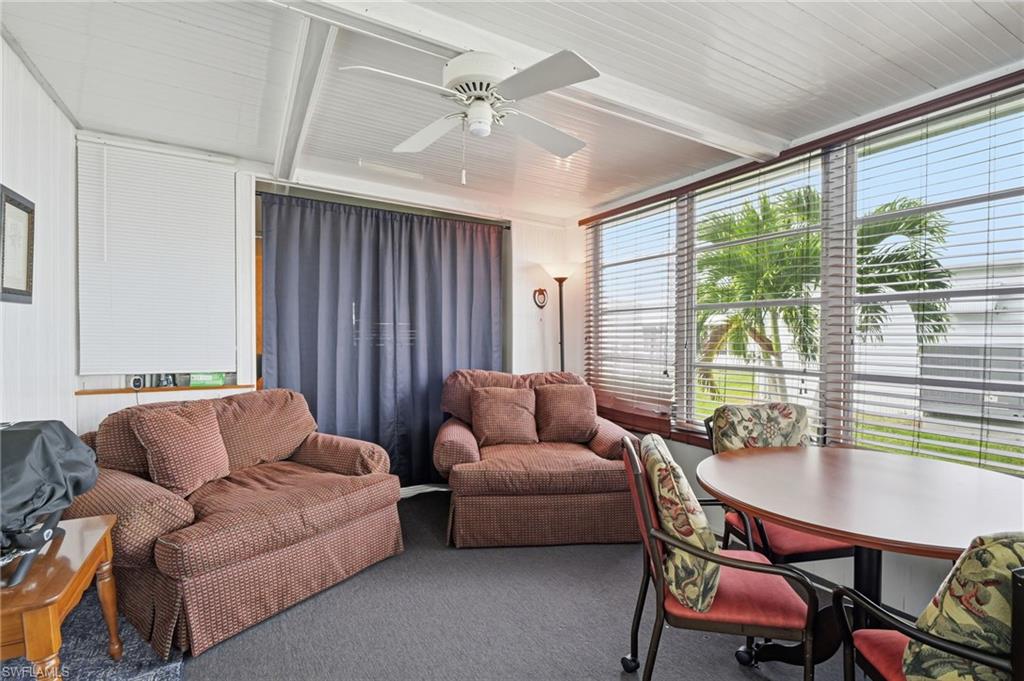 HITCHING POST MOBILE HOME PARK - Residential Lease