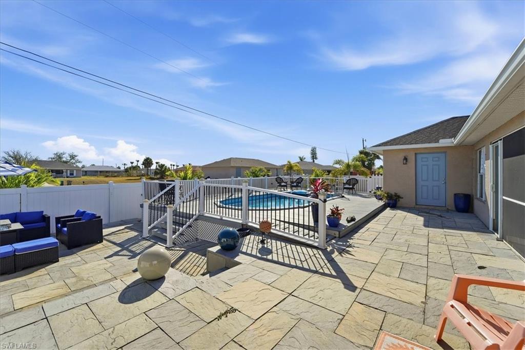 CAPE CORAL - Residential