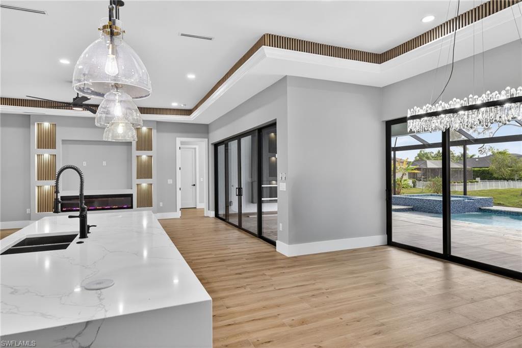 FAIRWAY ESTATES - Residential