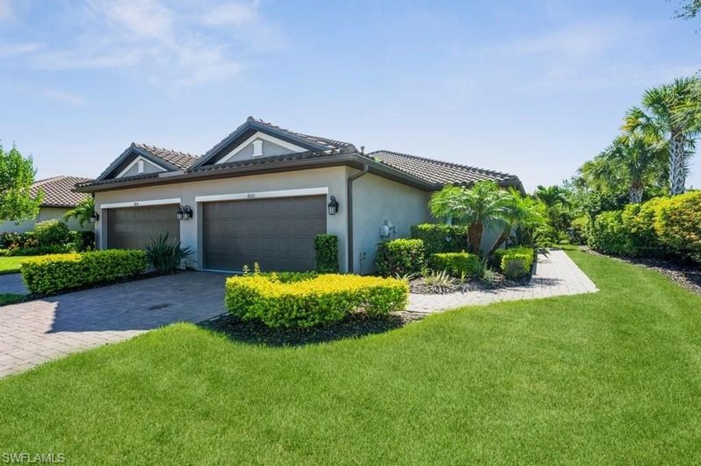 Photo of 8070 Calle Canovas ST, NAPLES, FL 34114 (MLS # 226015461)