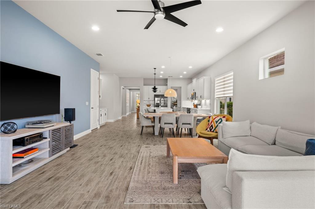 COMPASS LANDING - Residential Lease