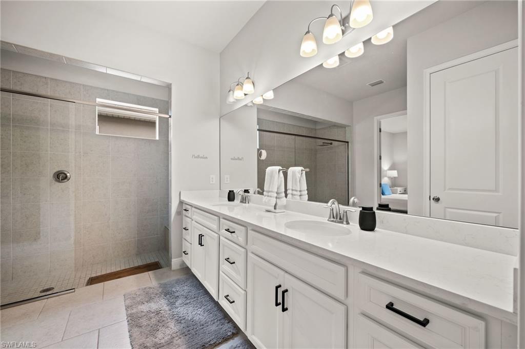 COMPASS LANDING - Residential Lease