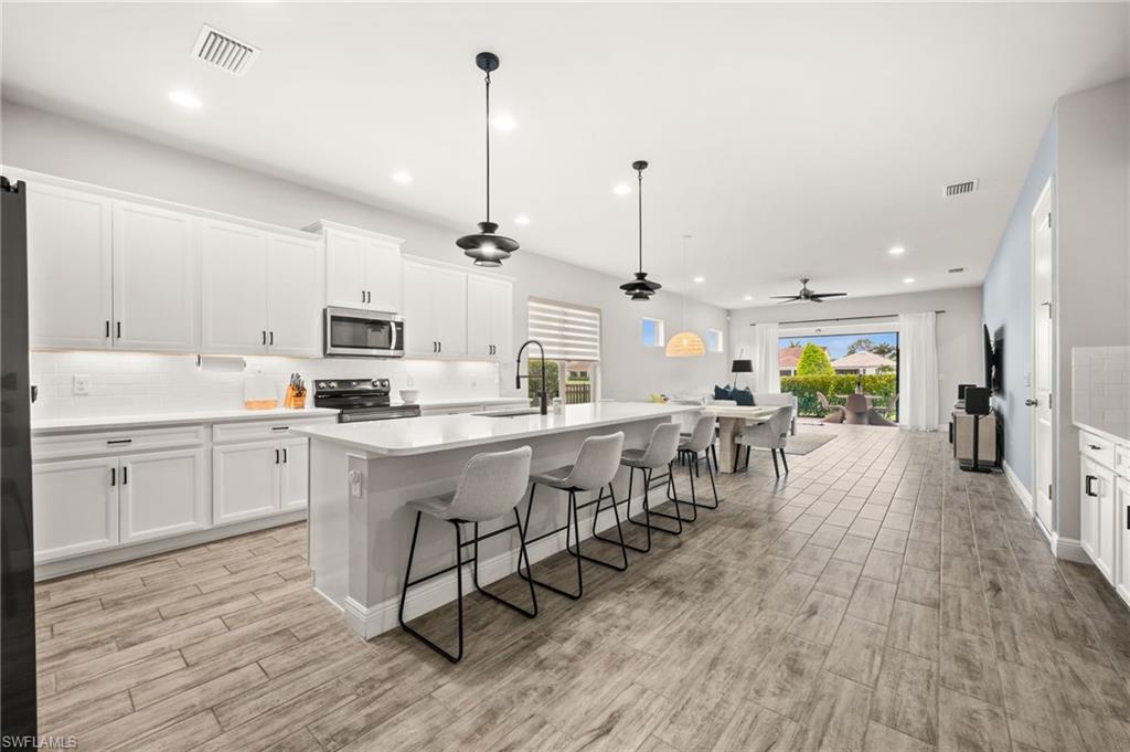 COMPASS LANDING - Residential Lease