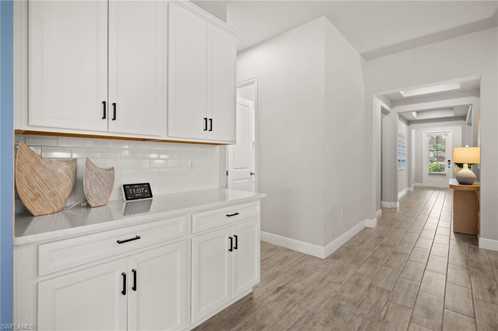 COMPASS LANDING - Residential Lease