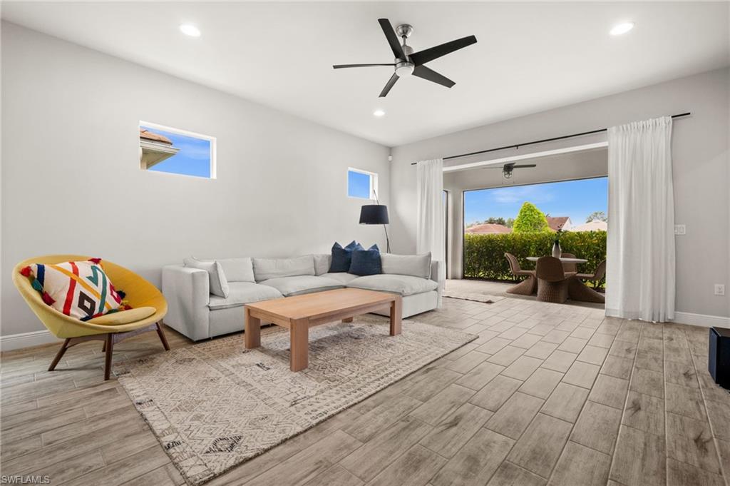 COMPASS LANDING - Residential Lease