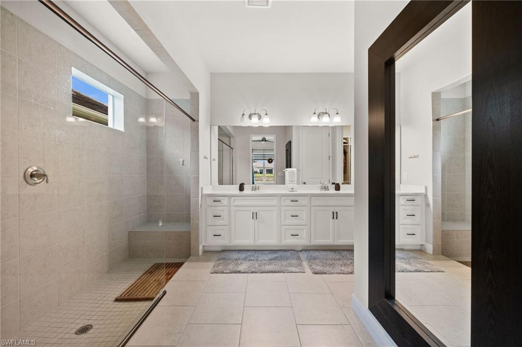 COMPASS LANDING - Residential Lease