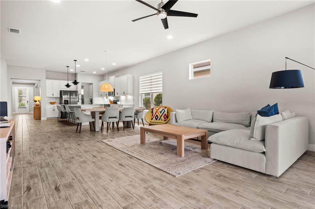 COMPASS LANDING - Residential Lease