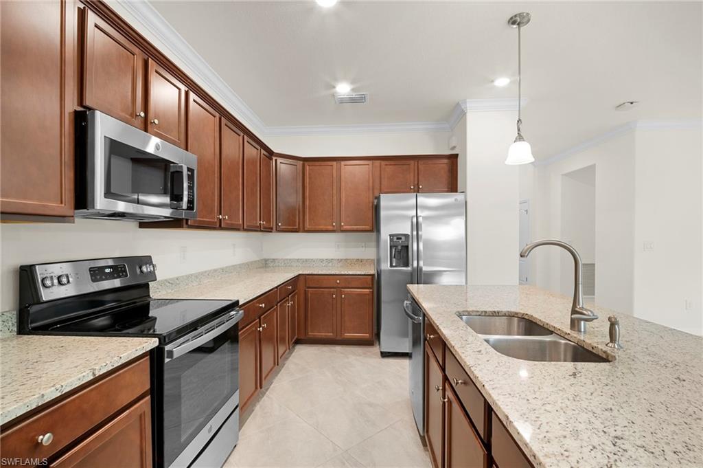 PORTICO - Residential