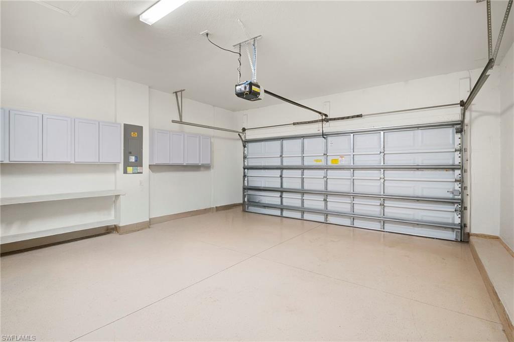 PORTICO - Residential