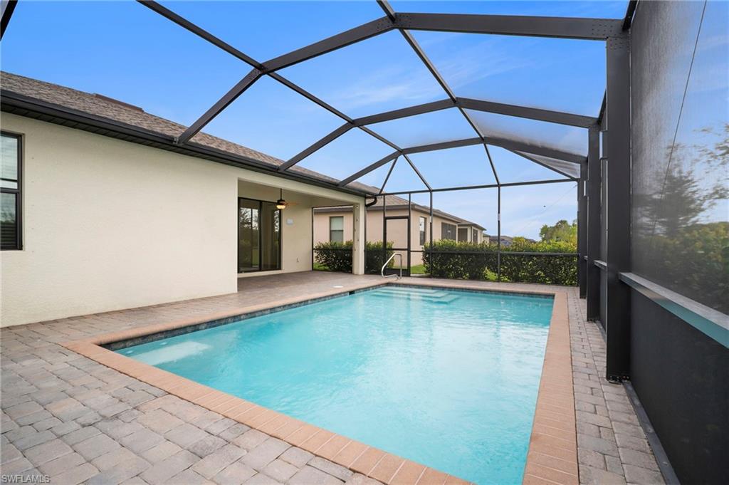 PORTICO - Residential