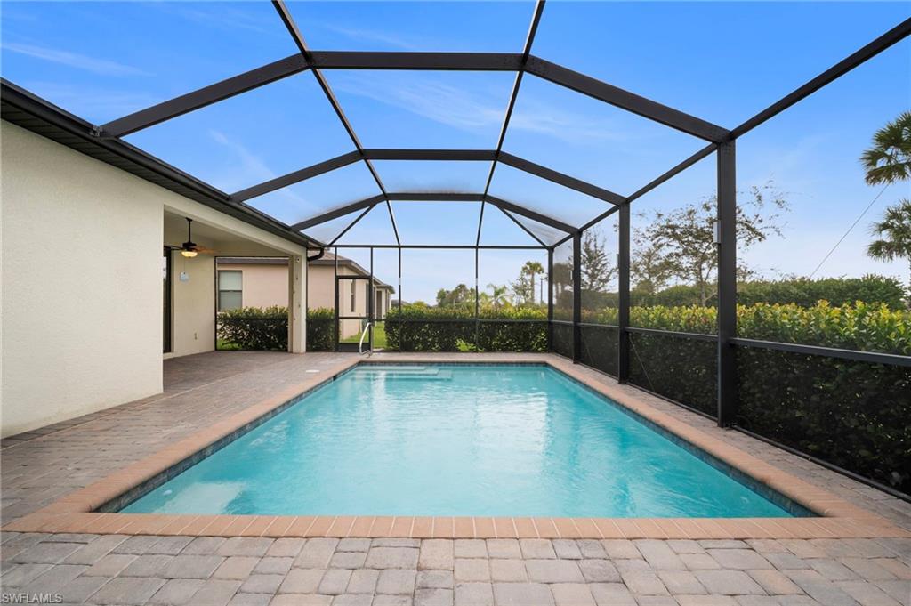 PORTICO - Residential