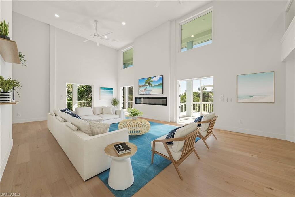 KINZIE ISLAND - Residential