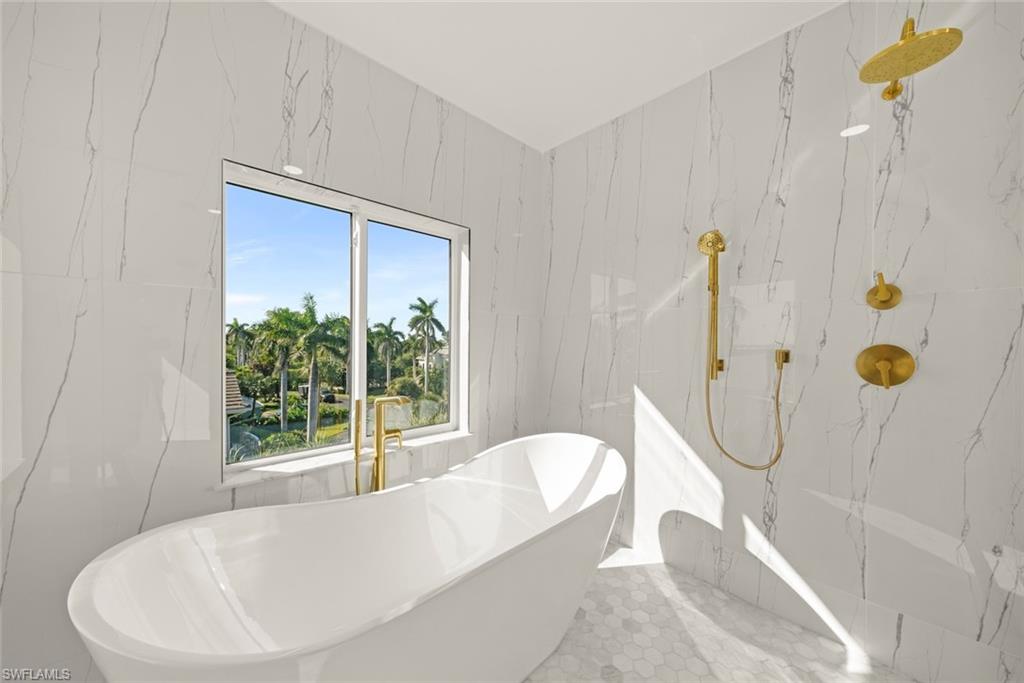 KINZIE ISLAND - Residential