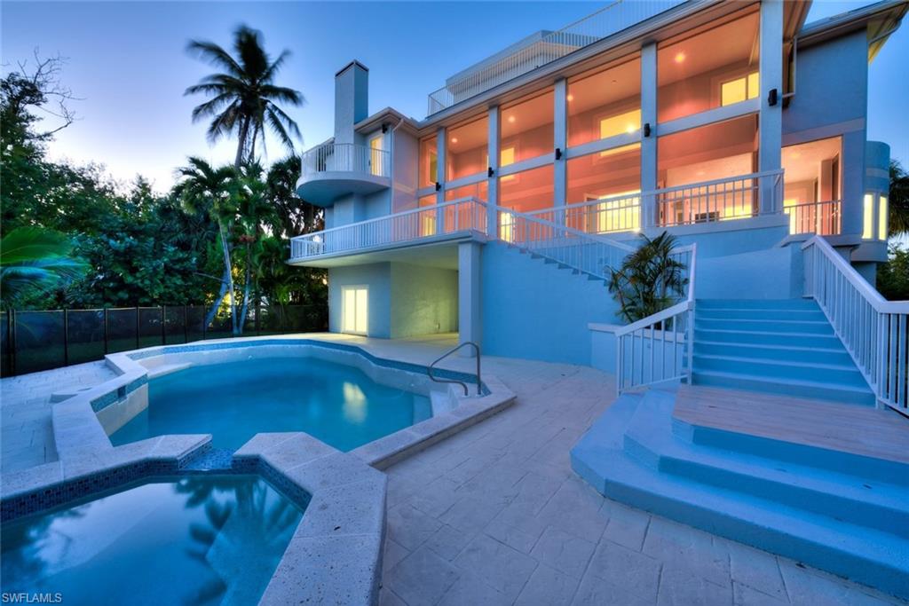 KINZIE ISLAND - Residential