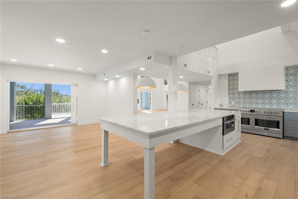 KINZIE ISLAND - Residential