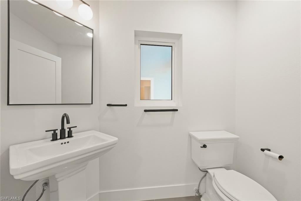 KINZIE ISLAND - Residential