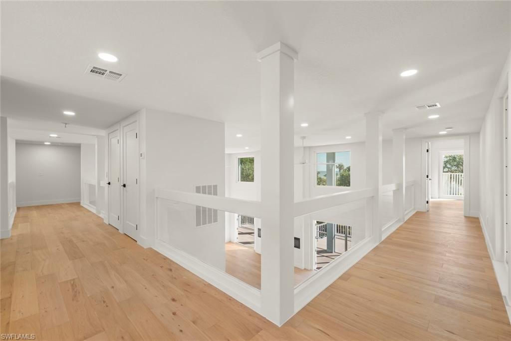 KINZIE ISLAND - Residential