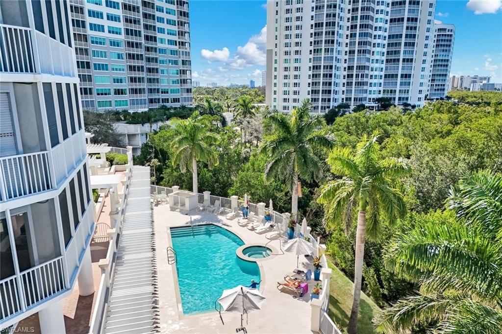 GRANDE GENEVA - Residential