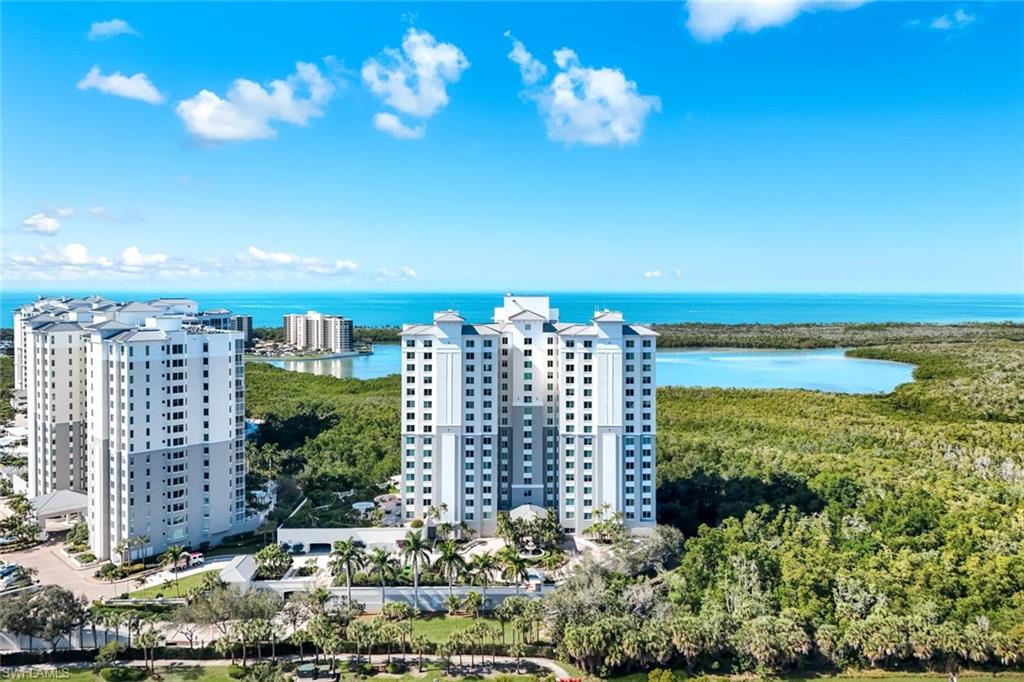 GRANDE GENEVA - Residential