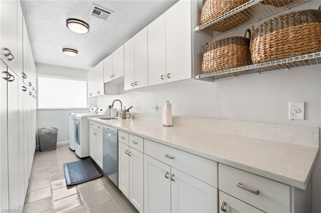 PARK SHORE - Residential Lease