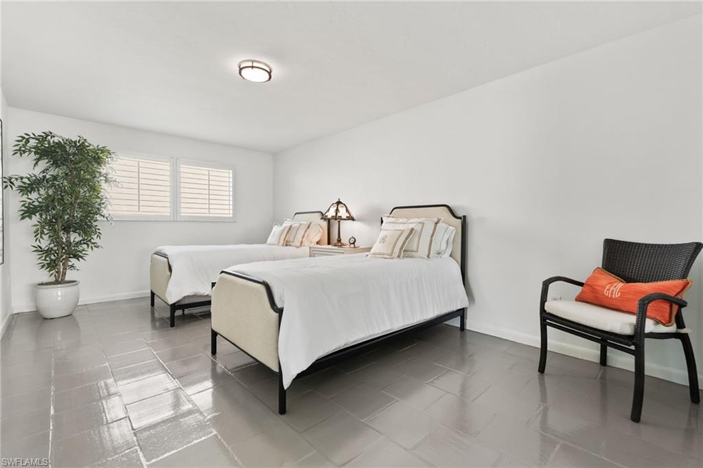 PARK SHORE - Residential Lease