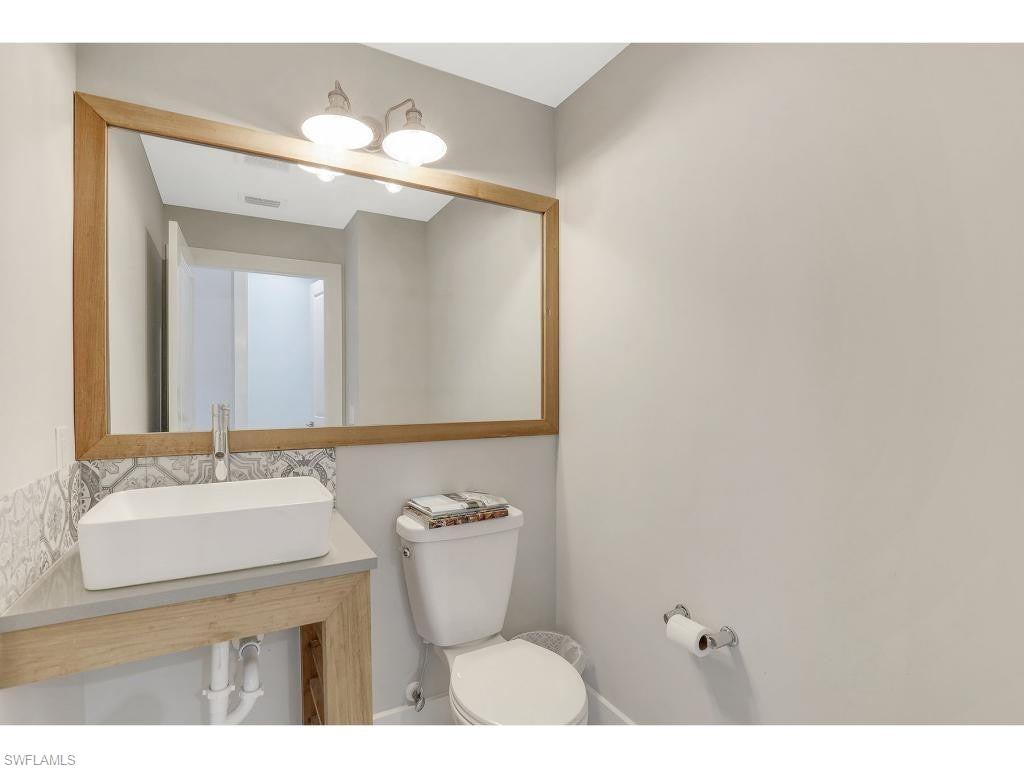 MARCO BEACH - Residential