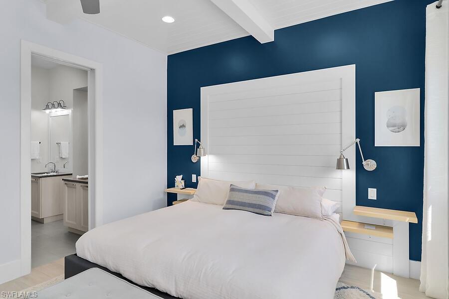 MARCO BEACH - Residential